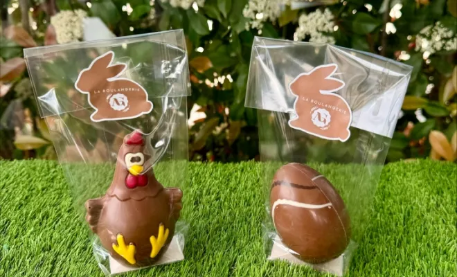 LA POULE ET SON OEUF
